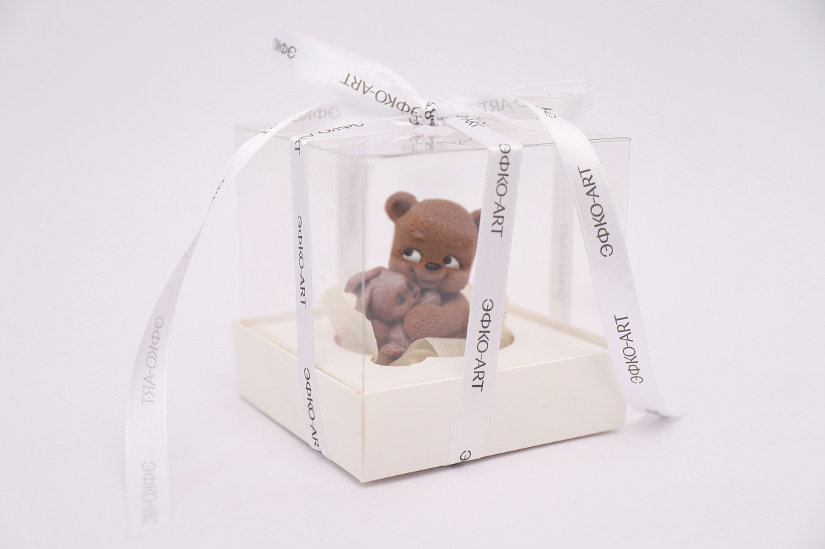 Фигура из молочного шоколада «Симба»