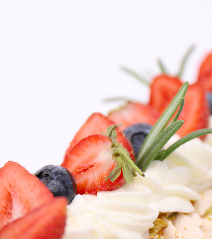 Рулет меренговый