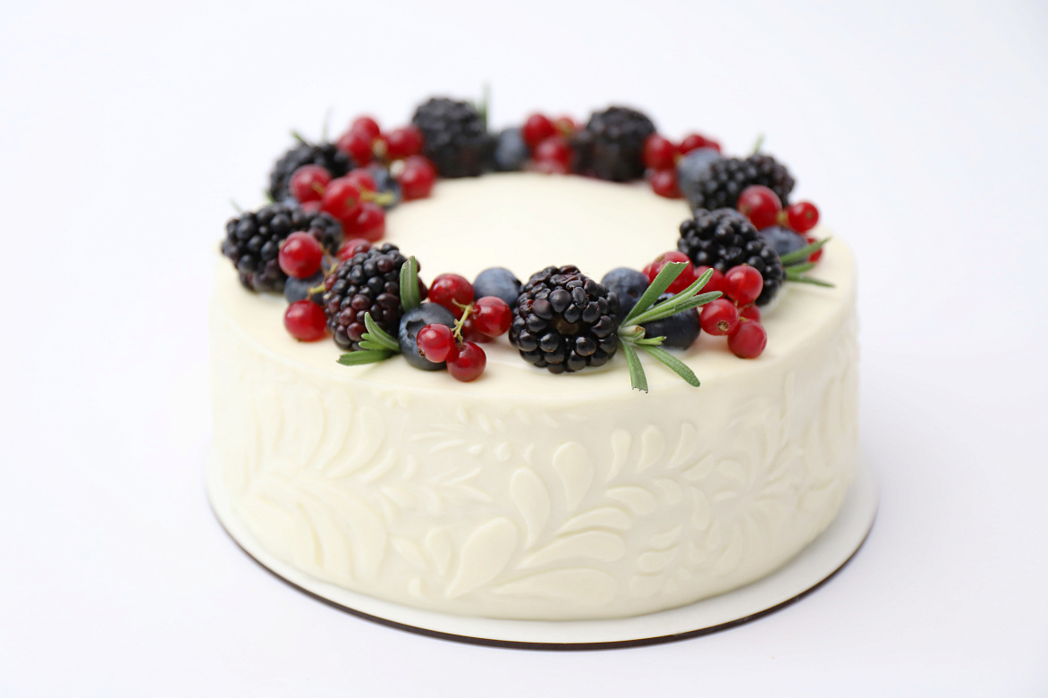 Торт «Молочная девочка»