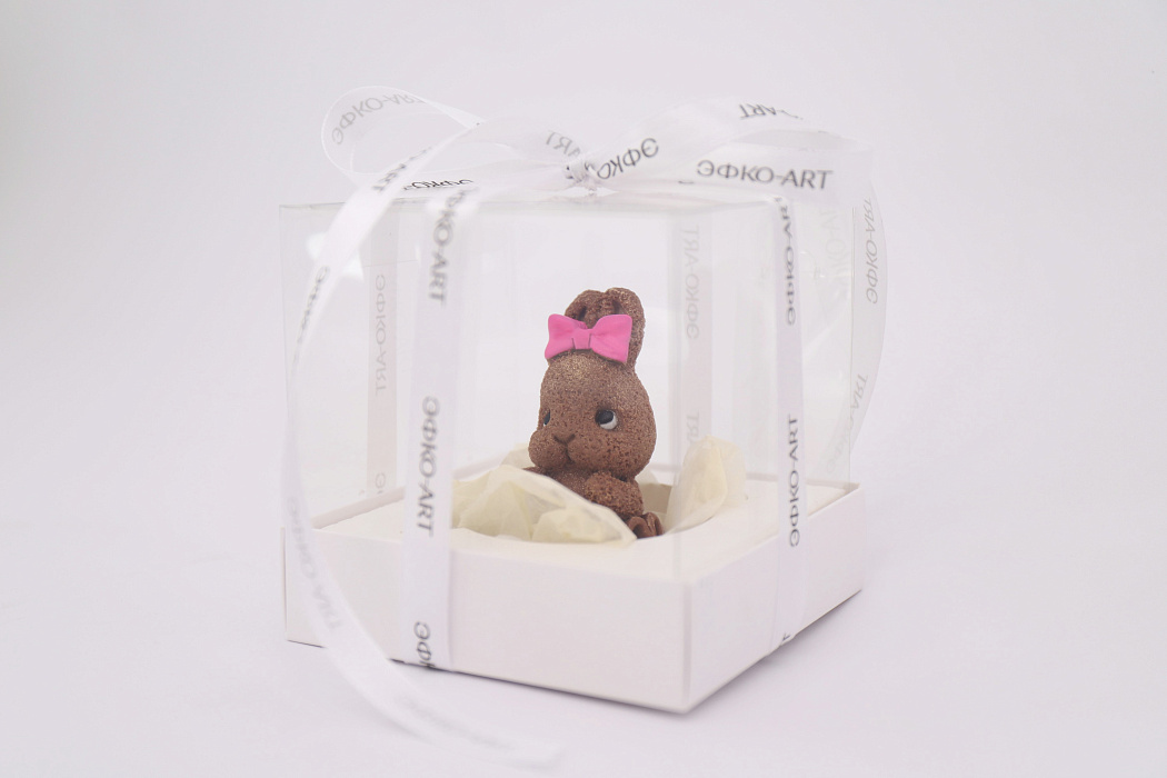 Фигура из молочного шоколада «Милашка»