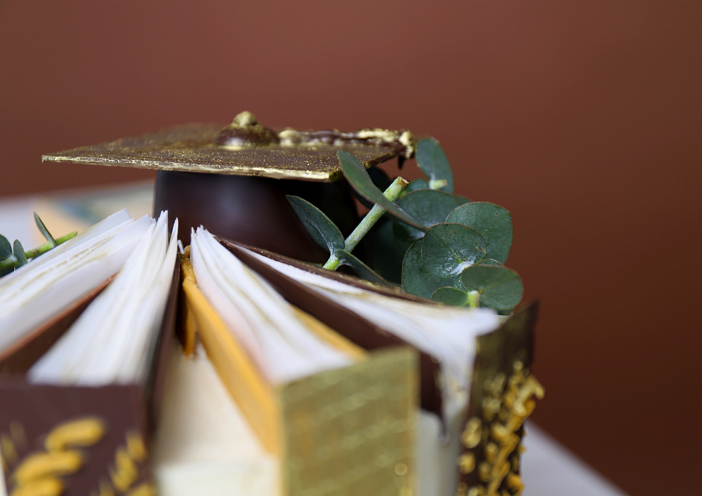 Книга школьных историй