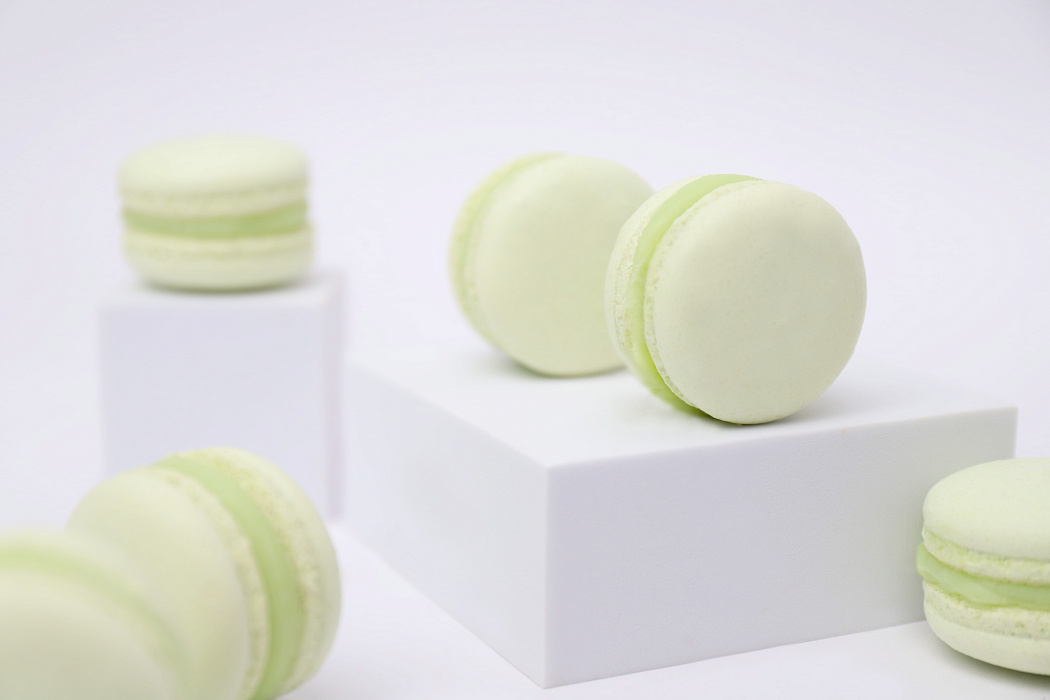 Макарон с мятой и лаймом