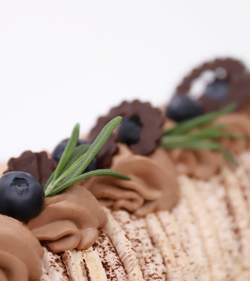 Рулет меренговый шоколадный