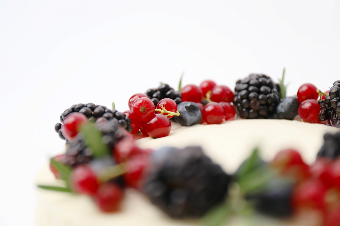 Торт «Молочная девочка»