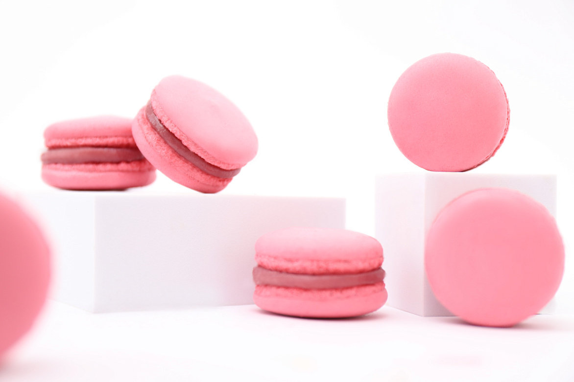 Макарон вишнёвый